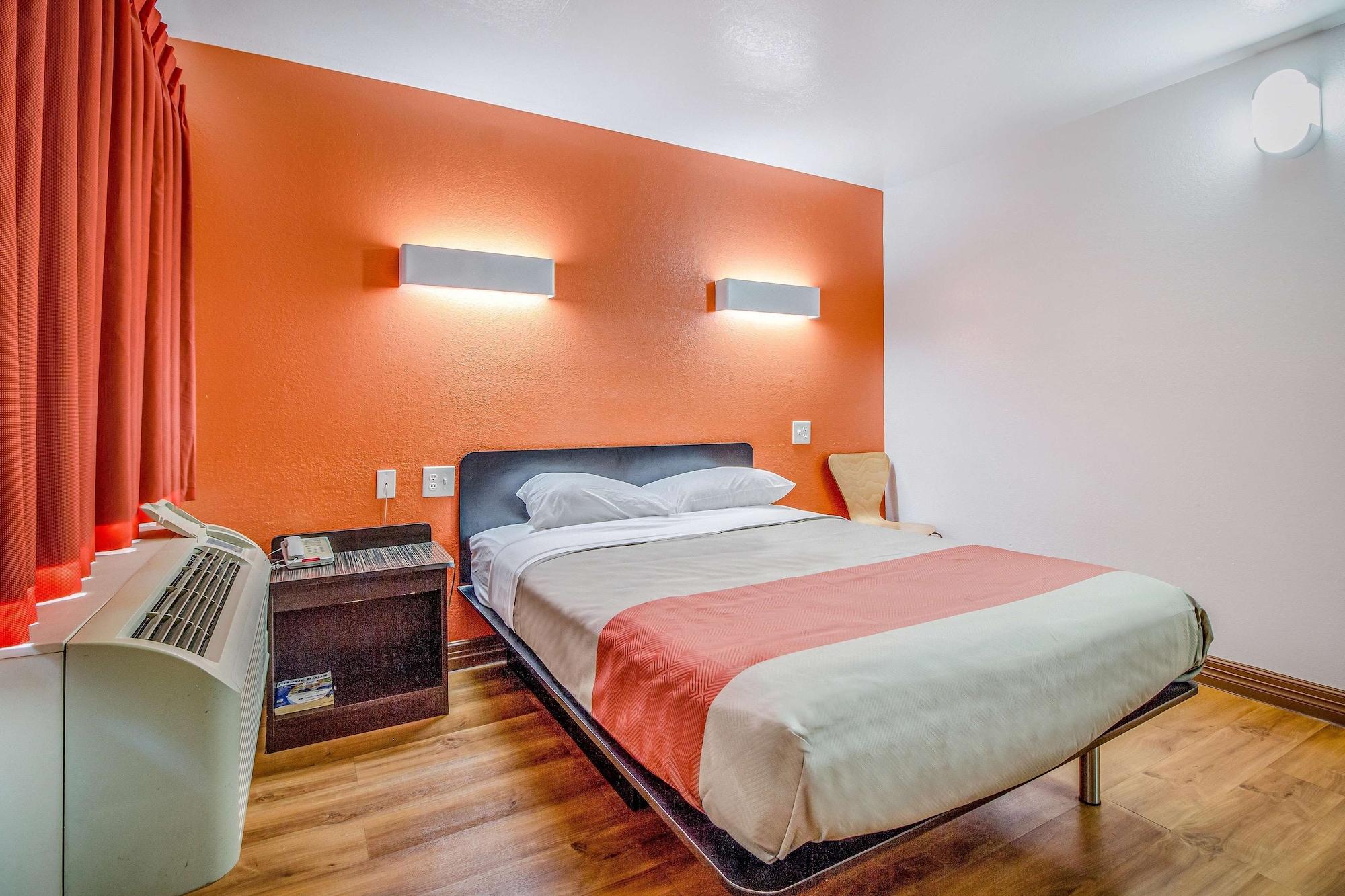 Motel 6-Conroe, Tx Eksteriør bilde