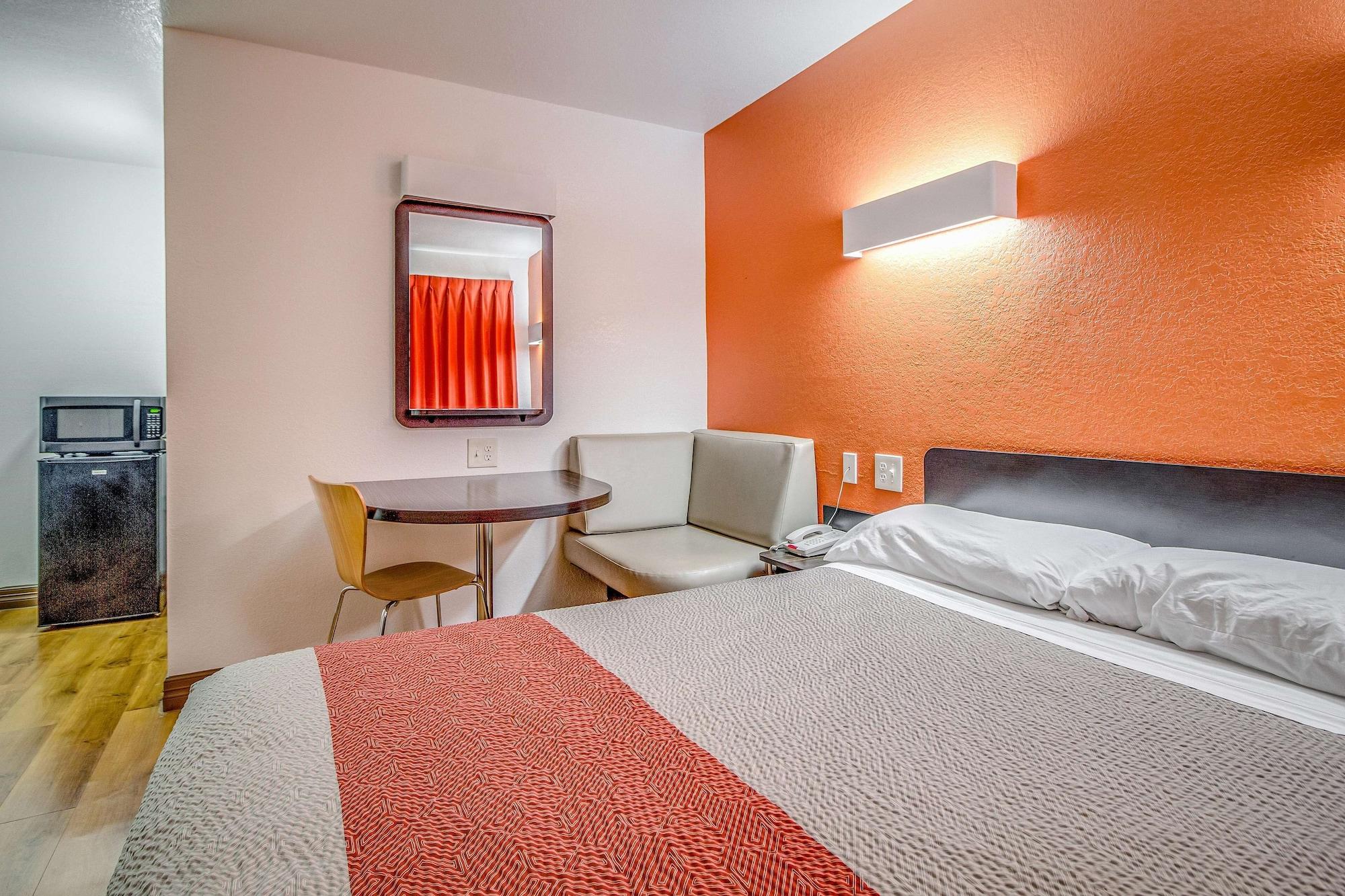 Motel 6-Conroe, Tx Eksteriør bilde