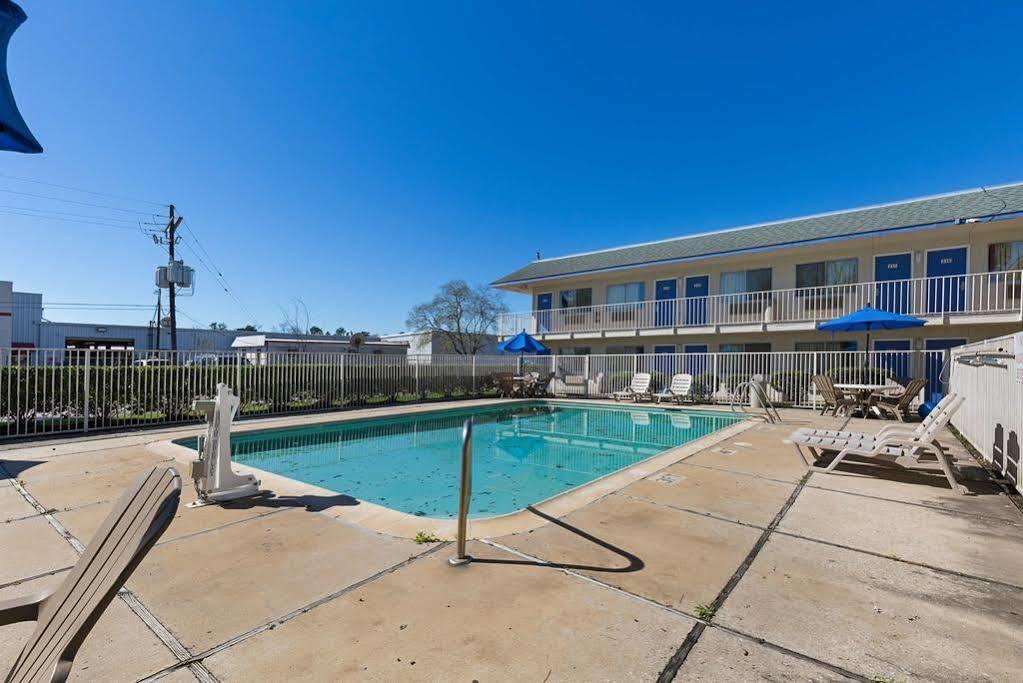 Motel 6-Conroe, Tx Eksteriør bilde